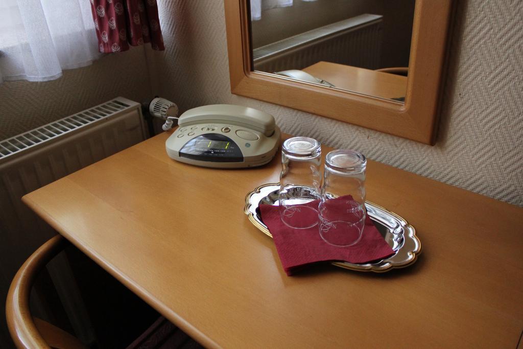 באלאטונפורד Hotel Blaha Lujza חדר תמונה