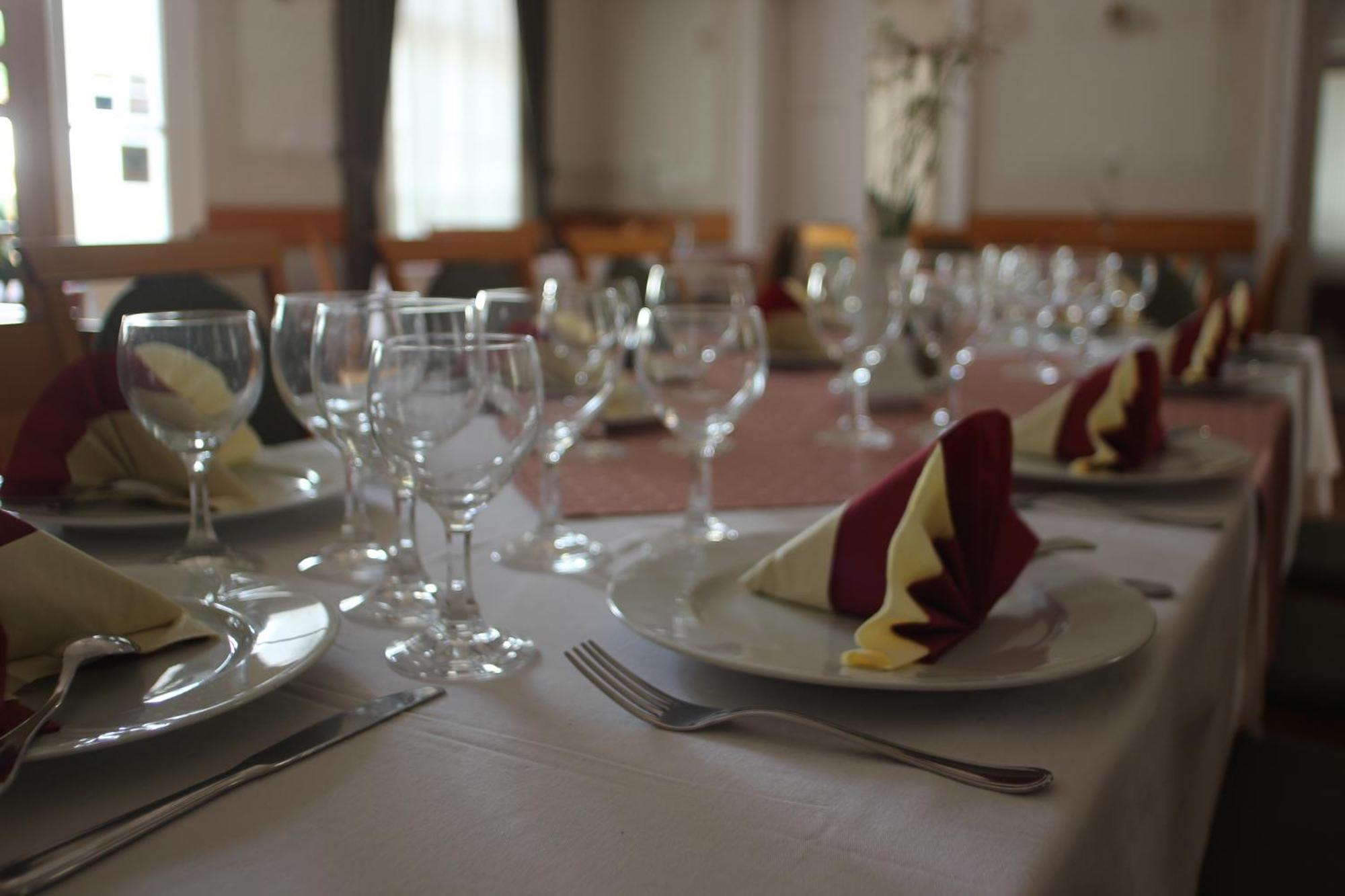 באלאטונפורד Hotel Blaha Lujza מראה חיצוני תמונה